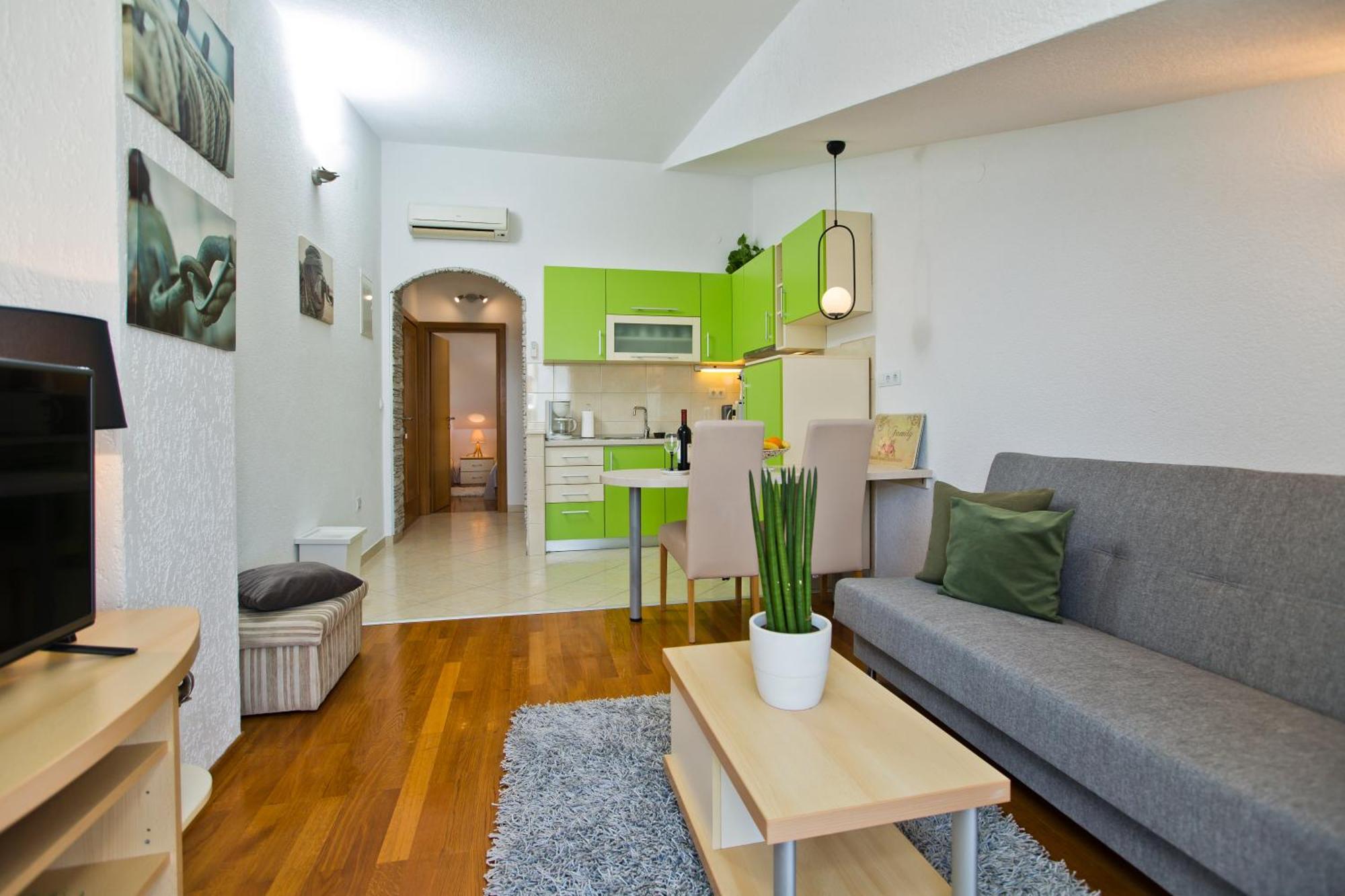 Luce Apartment *